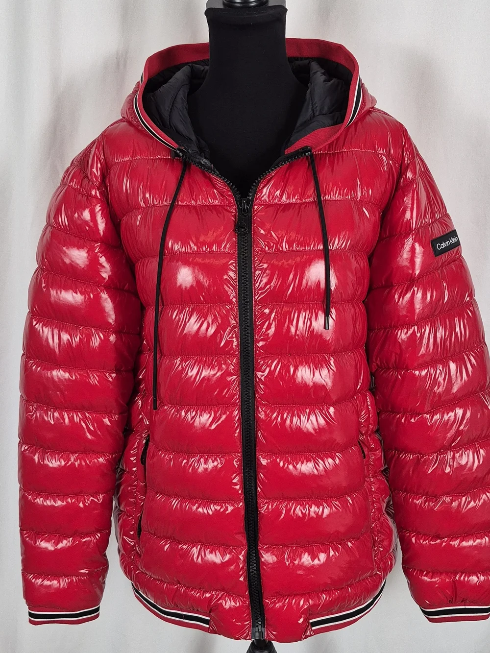 Calvin Klein Men's Hooded Red Super Shine Puffer Jacket - Size XL